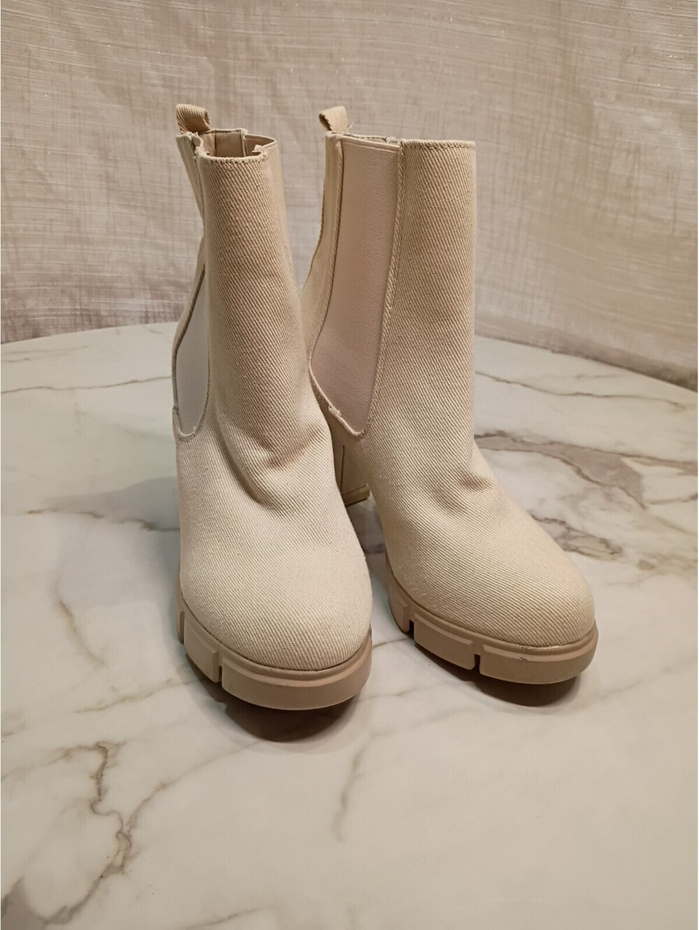Esprit High Ankle Boots